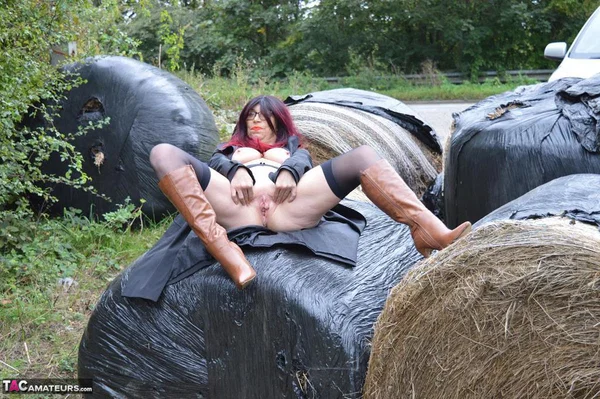 Horny mature Barby spreads ass in stockings & boots in naked outdoor upskirt  - Mature, Outdoor, Boots, Glasses, Amateur, Saggy Tits, Big Tits, Spreading, Ass, High Heels  - Photo 15