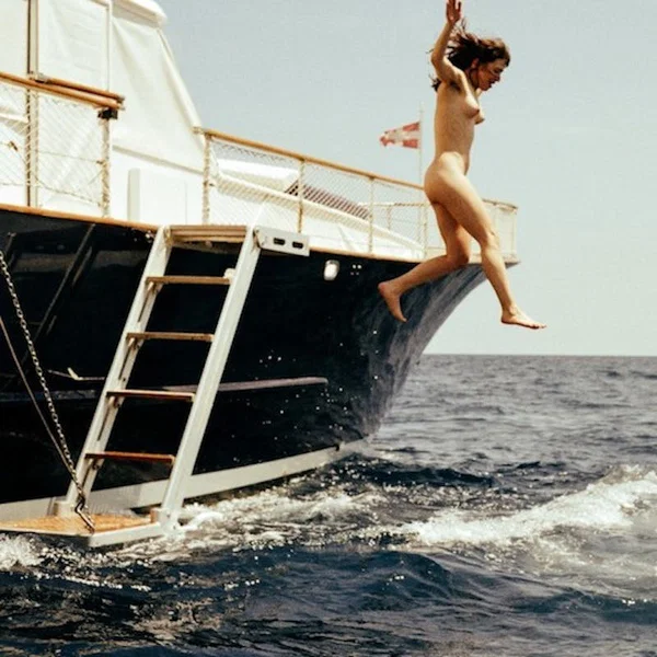 All-natural girlfriend Paulita Pappel engages in oral sex action on the boat  - Hairy, Outdoor, Natural Tits, Hardcore, Kissing, Reality, Blowjob, Ass, Clothed, Cowgirl  - Photo 17