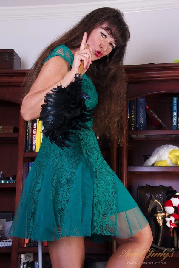 Brunette mature Gabrellia doffs her dress and flaunts her tasty cunt  - MILF, Amateur, Asshole, Ass, Skirt, Undressing, Clothed, Spreading, Upskirt, PAWG  - Photo 3