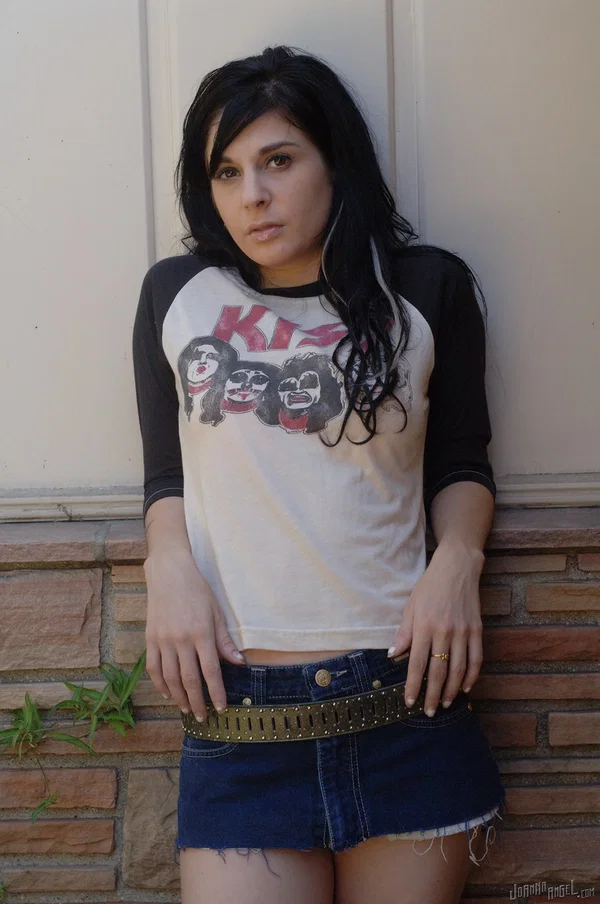 Busty brunette ink queen Joanna Angel peels vintage t-shirt to pose topless  - Arab, Fetish, MILF, Skinny, Outdoor, Pussy, Non Nude, Spreading  - Photo 4