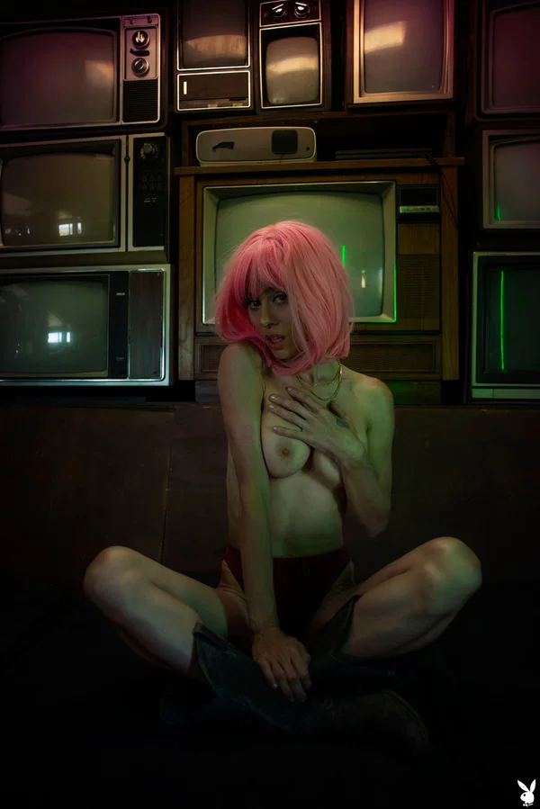 Pink haired babe with big tits Noel Leon undresses and poses in front of TVs  - Mom, Centerfold, Glamour, Beautiful, Model, Short Hair, Pussy, Big Tits, Babe, Spreading  - Photo 9