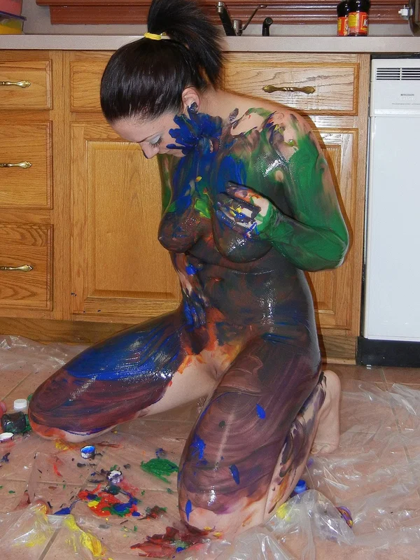 Naked amateur Melina Mason gets paint all over her sexy body in the kitchen  - MILF, Fetish, Amateur, Petite, Ass, Pussy, Kitchen, Spreading, Non Nude, PAWG  - Photo 10