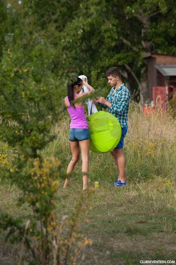 Club Seventeen performed by Eveline Sex Photos  - Public, Outdoor, Skinny, Cute, Teen, Blowjob, Pussy, Non Nude, Spreading, European  - Photo 5