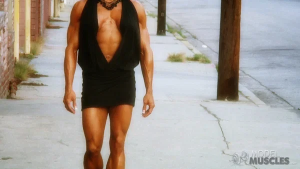 Muscular Latina Marina Lopez shows her fakes while walking down the street  - Sports, Gym, Latina, Sexy, Petite, Outdoor, Brunette, Big Tits, Non Nude  - Photo 3