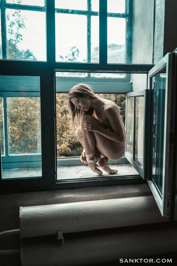 Beautiful girl Poppyseed Dancer Sanktor displays her dance moves while naked  - Flexible, Ballerina, Teen, Cute, Perfect, Amateur, Petite, Asshole, Skinny, Brunette  - Photo 11