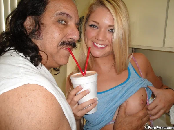 Young blonde Jessie Andrews rubs cum into her chest after fucking an old man  - Old Man, Hardcore, Teen, Ass Fucking, Blowjob, Doggy Style, Reality, Cumshot, Cute  - Photo 2