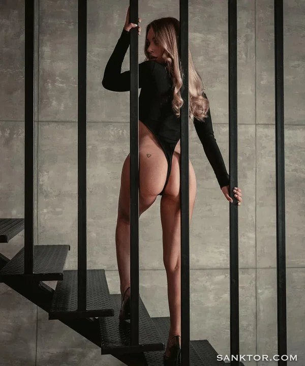 Sanktor featuring Scarlett Sanktor Hot Pics  - Perfect, Ass, Blonde, Non Nude, Glasses, Babe, PAWG, Beautiful, Solo, Legs  - Photo 1