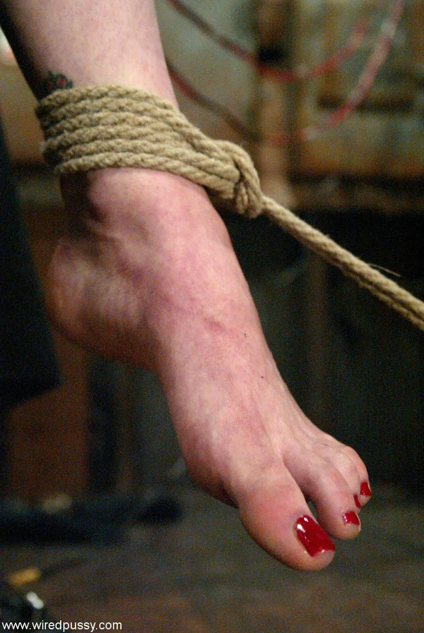Wired Pussy featuring Jessie XXX Pics  - BDSM, Fetish, Tattoo, MILF, Masturbation, Lesbian, Amateur, Big Tits, Bondage, Curly  - Photo 16