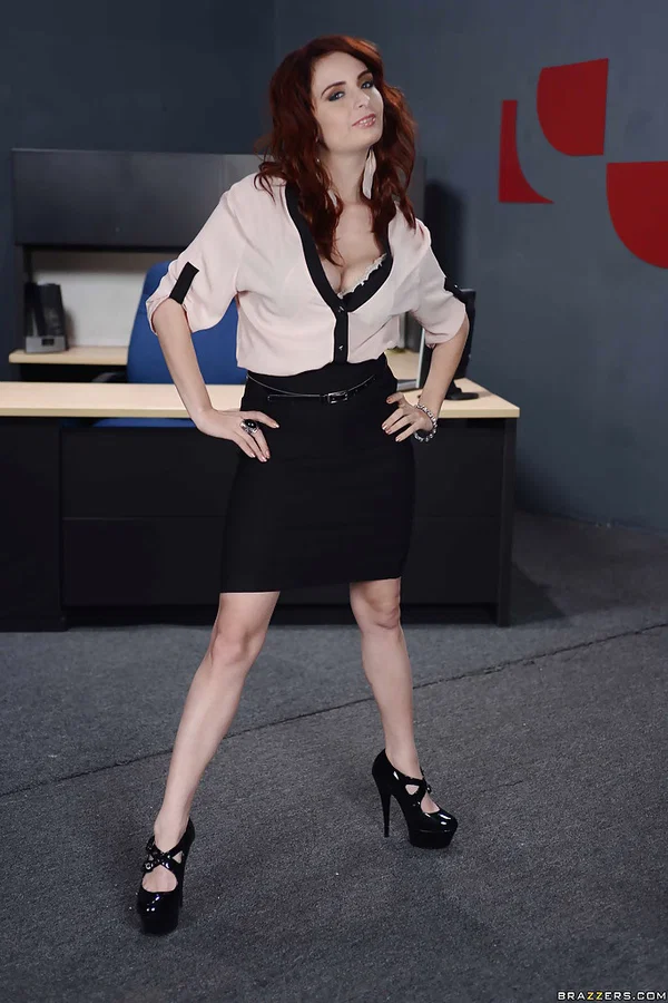 Awesome office babe with big tits Ashley undressing her cute body  - Office, Babe, Big Tits, Skirt, High Heels, Hairy, Spreading, Ass, Clothed, Legs  - Photo 2