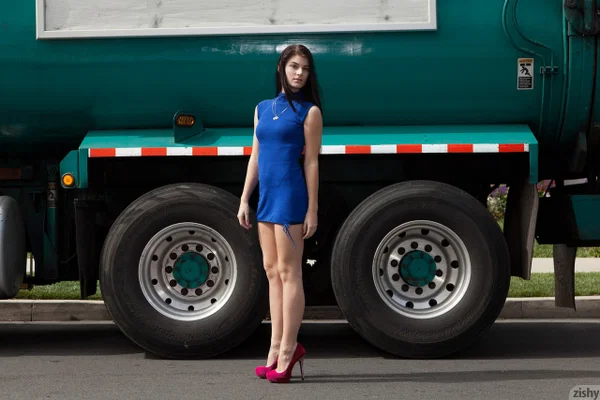 Pantiless teen Alyson Grey poses in public in a sexy blue dress & heels  - Public, Skirt, Clothed, Dress, Outdoor, Teen, Legs, Amateur, Ass, PAWG  - Photo 4