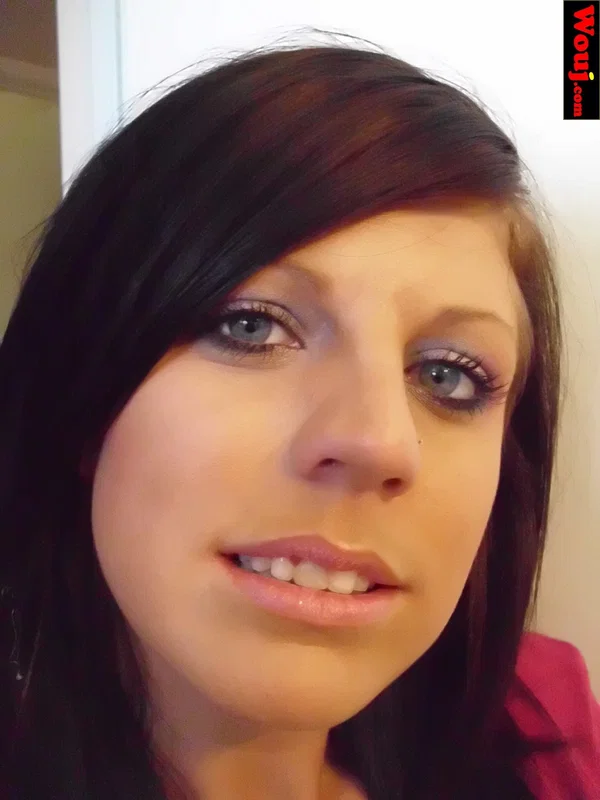 WouJ performed by WouJ Nude Porn Pics  - Amateur, Beautiful, Solo, Brunette, Non Nude  - Photo 4