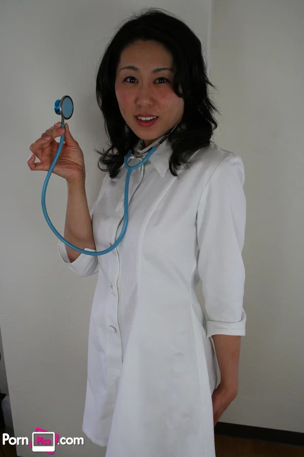 Japanese nurse Fujiko Sakura gets stripped and spit roasted in a 3some  - Nurse, Asian, Threesome, MILF, Cum In Mouth, Cumshot, Handjob, Reality, Upskirt, Blowjob  - Photo 1