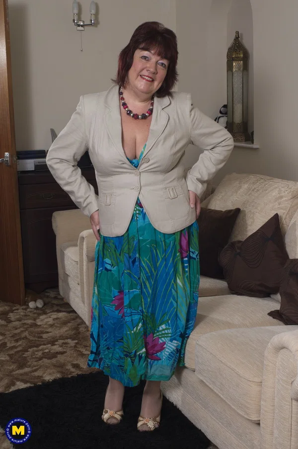 Mature housewife Helen teasing with her saggy tits & dildoing in lingerie  - Housewife, Mature, BBW, Saggy Tits, Curvy, Chubby, Thick, Clothed, Nipples, Lingerie  - Photo 1