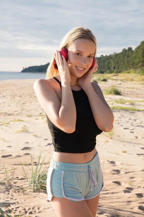 Busty babe Agatha flaunts her juicy tits and her shaved pussy at the beach  - Beach, Outdoor, Nipples, Spreading, Blonde, European, Beautiful, Shorts, Big Tits, Babe  - Photo 1