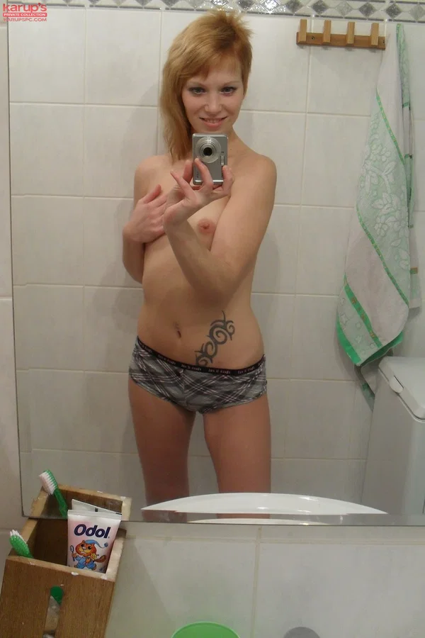 Amateur teen Electra Angel takes a photo of her body while showering herself  - Selfie, Tiny Tits, Bath, Teen, Face, Amateur, Redhead, Close Up, Ass, PAWG  - Photo 6