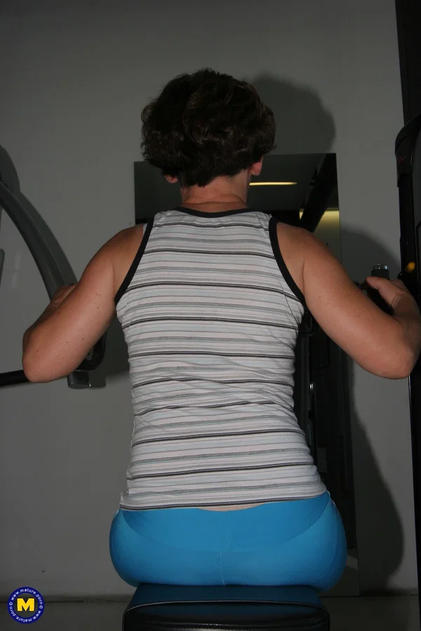 Mature NL Ivana K, Janelle, Karine C, Katarina M, Mariska C, Paula G, Rafaela, R  - Yoga Pants, Sports, Gym, MILF, Amateur, Clothed, Reality, Ass, Shorts, Short Hair  - Photo 6