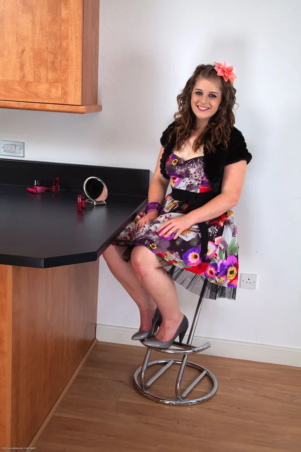 ATK Archives performed by Natalie Naked Pictures  - Amateur, Teen, Cute  - Photo 1