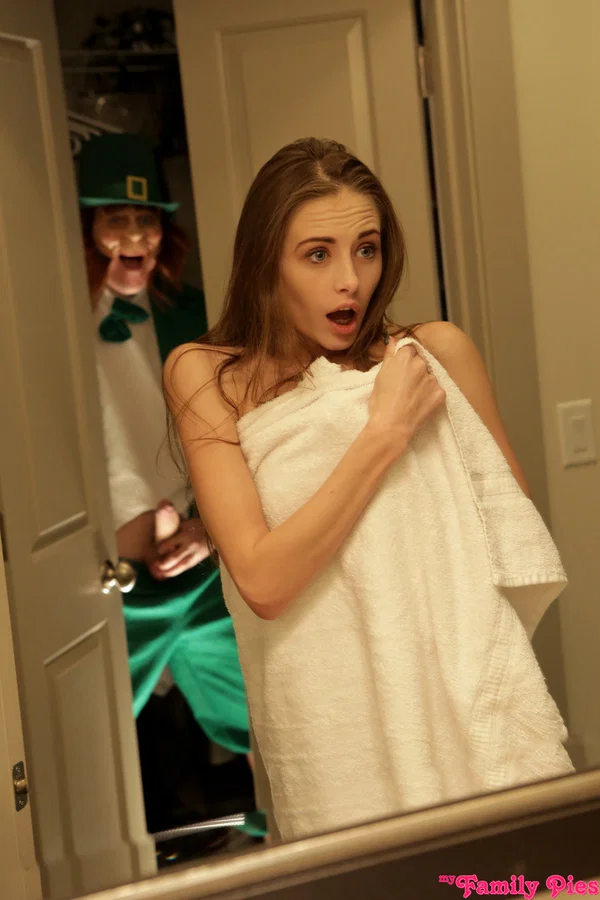 Teen girl Kyler Quinn gets caught fucking a Leprechaun by her parents  - Cosplay, Caught, Skinny, Teen, Pussy, Hardcore, Shaved, Ass Fucking, Close Up, Cum In Pussy  - Photo 5