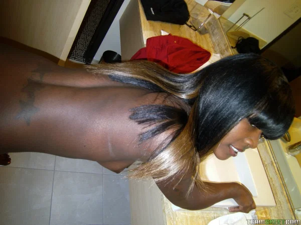 18 year old ebony teen Kaci Starks poses nude in front of her camera  - Ebony, African, Teen, Black, Pussy, Cute, Schoolgirl, Non Nude  - Photo 14