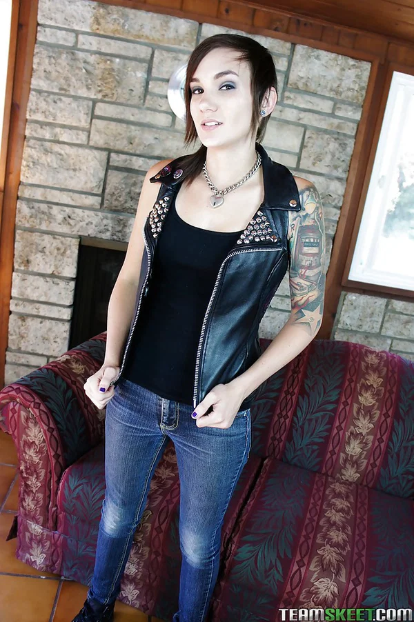 Slender tattooed babe in jeans gets naked and masturbates nicely  - Tattoo, Babe, Jeans, Clothed, Masturbation, Tiny Tits, Step Sister, Undressing, Spreading, Beautiful  - Photo 1