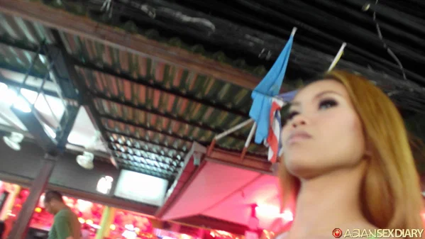 Pretty Asian girl Pang ends a day out with some POV hardcore sex  - Asian, Amateur, Sexy, Skinny, British  - Photo 5