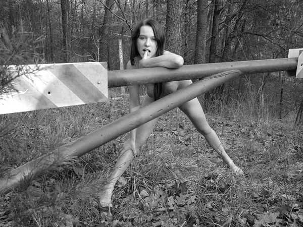 Amateur teen Rebecca Maxwell teases with her naturals & pierced belly outdoors  - Amateur, Teen, Big Tits, Outdoor, Panties, Cute, Beautiful, Solo, Brunette  - Photo 16