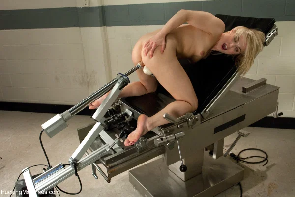 Big-assed blonde nympho Ash Hollywood gets fucked doggystyle by a machine  - BDSM, Sexy, Ass, Bondage, Pussy, PAWG, Dildo, Close Up, Natural Tits, Tiny Tits  - Photo 5