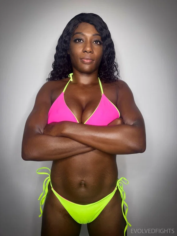 Evolved Fights featuring Cody Carter, Paris Love Naked Porn Pics  - Ebony, African, Interracial, Feet, Bikini, Non Nude, Natural Tits, Big Tits, Black  - Photo 1