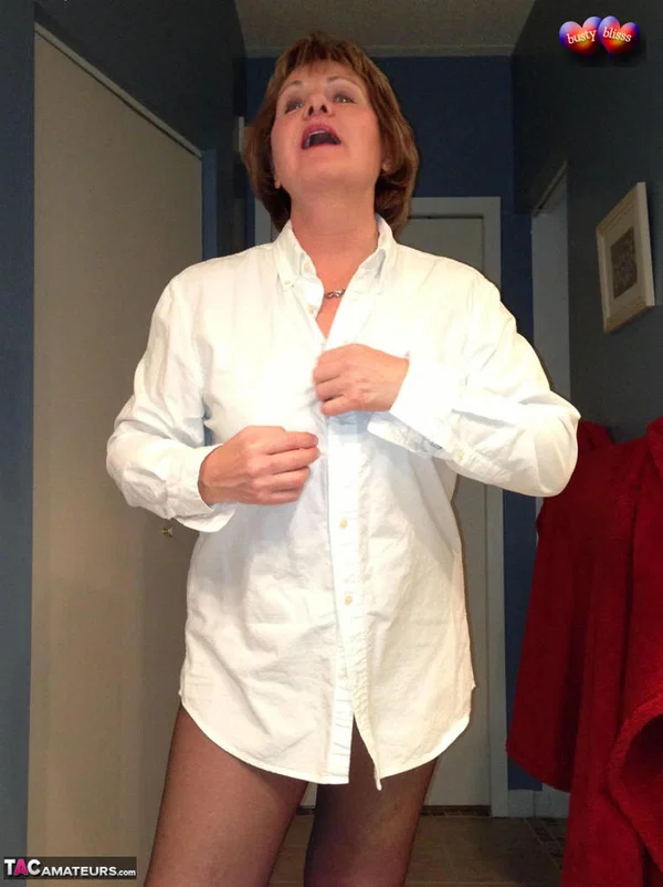 Older amateur Busty Bliss raises a toast before showing her painted toenails  - Mature, BBW, Amateur, Pantyhose, Feet, Chubby, Curvy, Panties, Thick, Spreading  - Photo 4