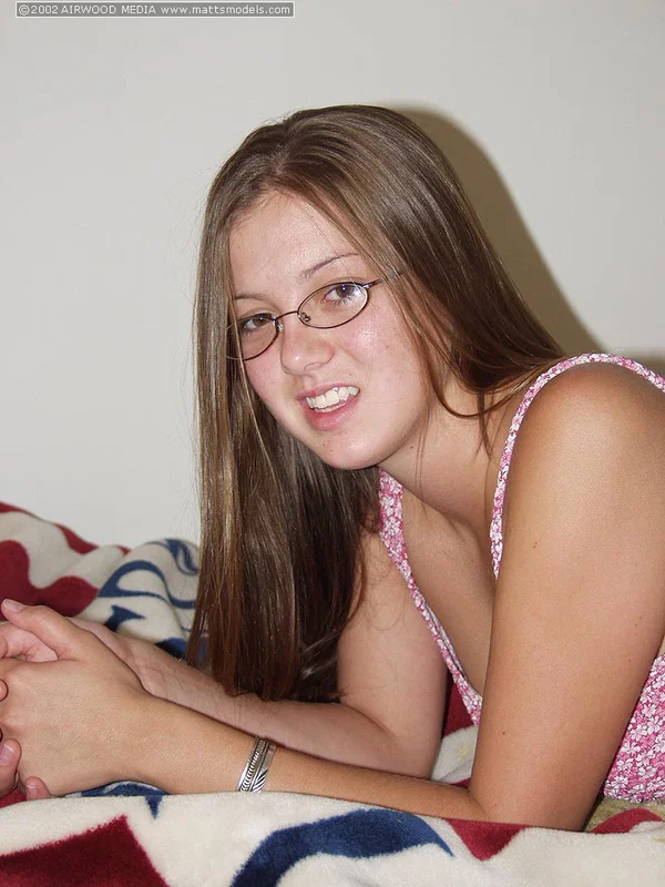 First timer Becka frees her bare ass and pink slit from cotton underwear  - Amateur, Panties, Pussy, Spreading, MILF, Babe, Hairy, Glasses, Close Up, Ass  - Photo 1