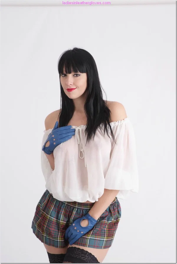 Dark haired girl Sammi Jo exposes her nice tits in leather gloves and a skirt  - Fetish, Babe, Skirt, Stockings, Clothed, Brunette, Big Tits, Leather, Face, Beautiful  - Photo 3