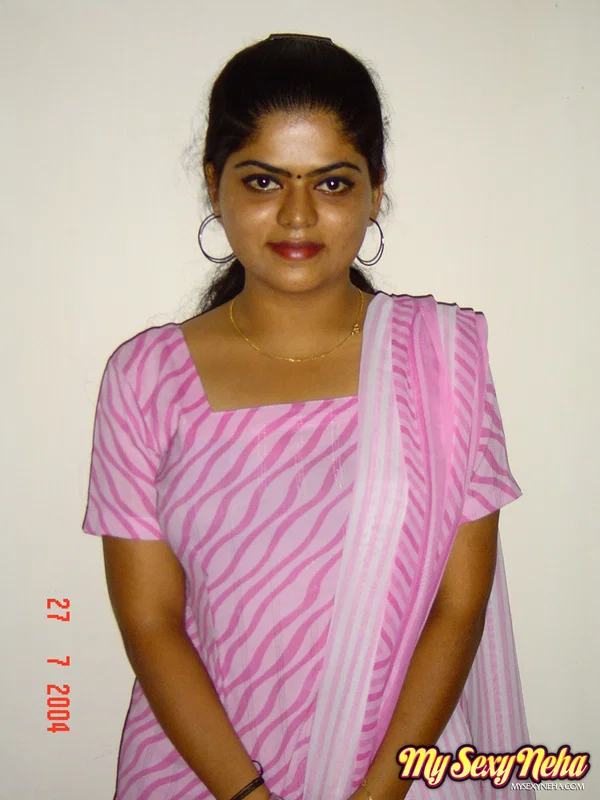 Indian girl Neha sets her natural boobs free of a black brassiere  - Indian, Clothed, Nipples, Face, Tiny Tits, Close Up  - Photo 2
