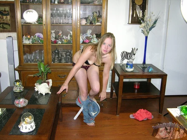 Hard working amateur teen exposes her inked pierced pussy and tight asshole  - Babe, Amateur, Face, Teen, Tattoo, Pussy, Spreading, Nipples, Shaved, PAWG  - Photo 10