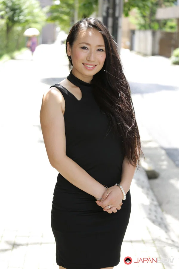 Japanese beauty Aya Shiina models on a city street in a black dress  - Japanese, Asian, Public, Brunette, Outdoor, Ass, Non Nude, PAWG, Babe, Beautiful  - Photo 3