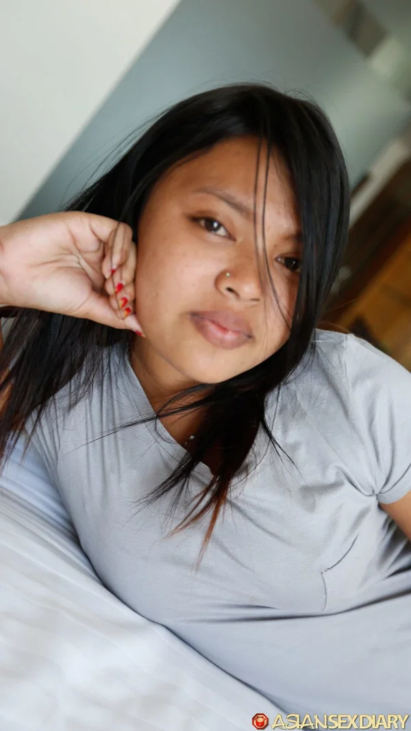 Cute Asian amateur Pann expsoes her firm tits and takes a knob in POV  - Indian, Thai, Hairy, Asian, Family, Amateur, Teen, Skinny, Tall, Cute  - Photo 4
