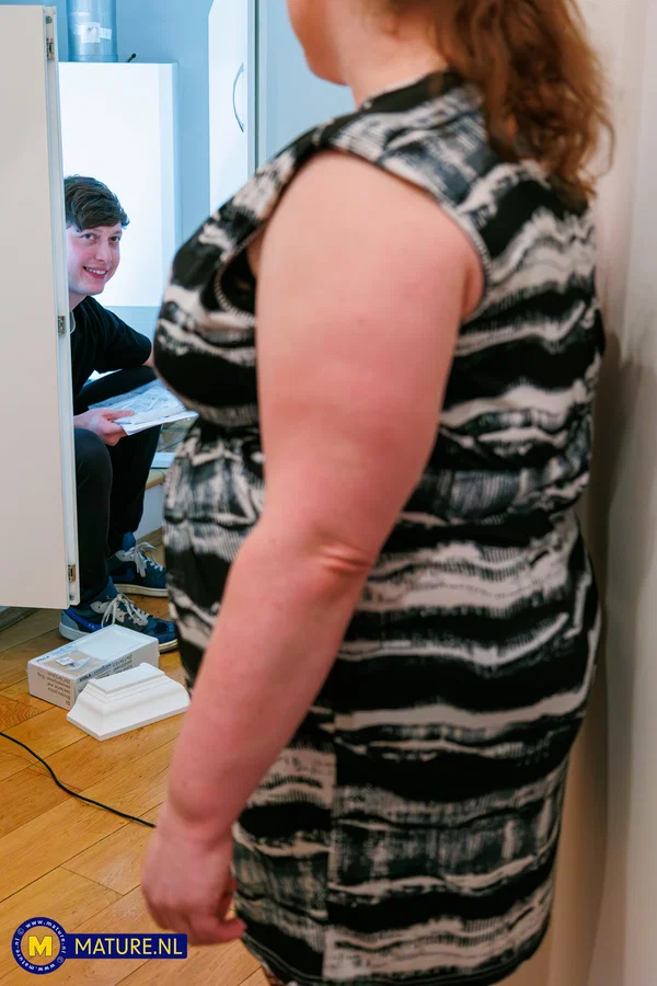 Fat MILF Tess lets a younger guy play with her big tits before getting fucked  - BBW, Mature, Family, Stepmom, MILF, Chubby, Curvy, Amateur, Big Tits, Thick  - Photo 5