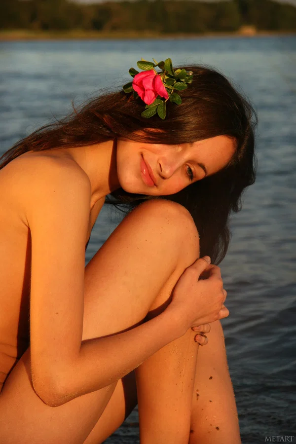 Skinny teen girl poses nude on a beach with a crown of flowers on her head  - Beach, Teen, Amateur, Outdoor, Tiny Tits, Shaved, Skinny, Brunette, Babe, Ass  - Photo 15