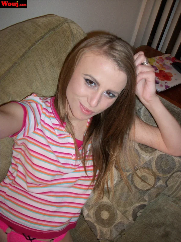 Amateur babe WouJ poses in sexy pink undies and a striped shirt on her couch  - Amateur, Babe, Beautiful, Solo, Skinny  - Photo 4