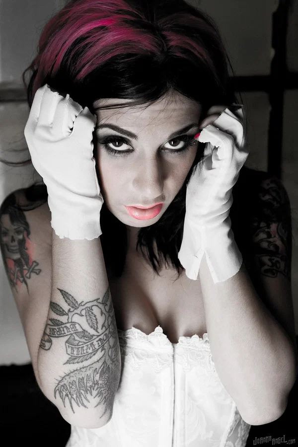Erotic tattooed Joanna Angel in glove & white lace exposes her big breasts  - Arab, Fetish, Pretty, Non Nude  - Photo 3