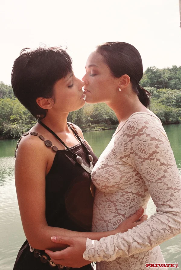 Euro MILFs Barbara Voice & Cleare get screwed in an outdoor 3some by the water  - Outdoor, MILF, Short Hair, Groupsex, Kissing, Hungarian, Natural Tits, Glasses, Panties, Legs  - Photo 14