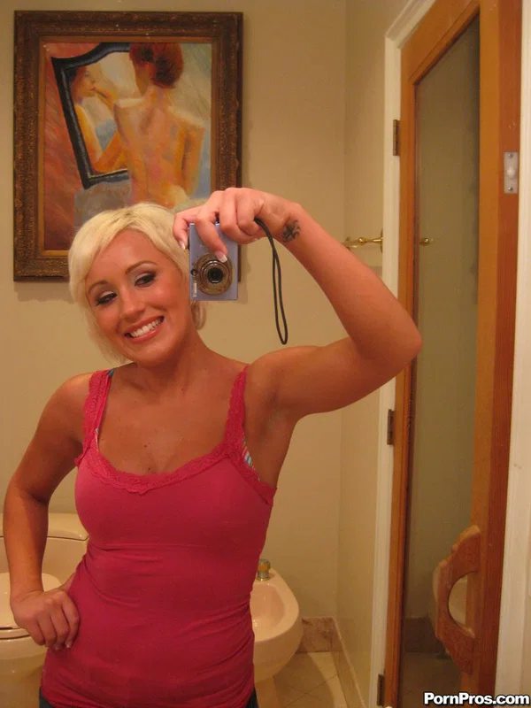 Short haired blonde Tristan Taylor undresses on bed to appease her boyfriend  - POV, Girlfriend, Blonde, Face, Babe, Nipples, Ass, Panties, Big Tits, Close Up  - Photo 2
