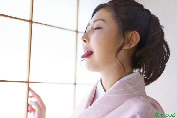 Beautiful Asian MILF Mirei Imada tastes a dick and male ass before sex  - Japanese, Asian  - Photo 3