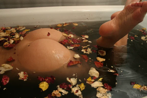 Redhead with perky tits and a trimmed pussy soaks in a bathtub filled with flowe  - Underwater, Bath, Beautiful, Wet, Big Tits, Ass, Pretty, Feet, Spreading, Pussy  - Photo 21
