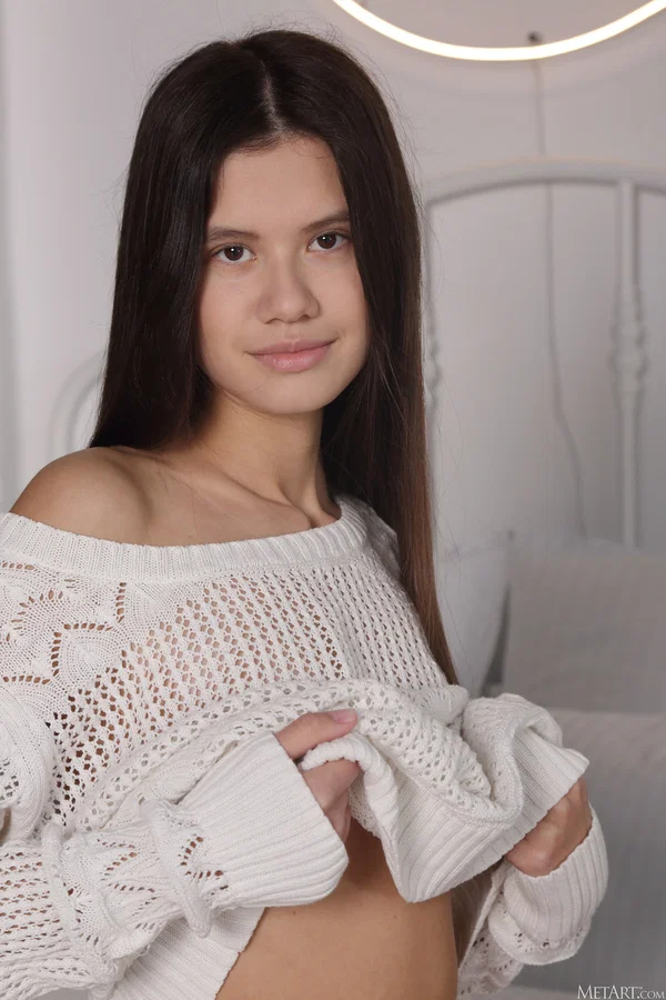 Met Art featuring Evelin Elle Hot Photos  - Russian, Tiny Tits, Petite, Beautiful, Model, Natural Tits, Teen, Undressing, Glamour, Asshole  - Photo 3