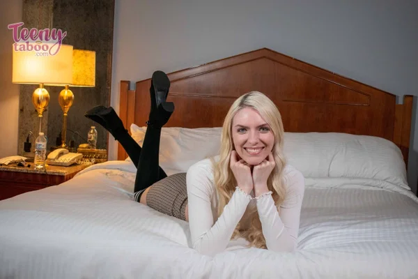 Slender blonde cock lover Celestina Blooms gives head and gets rammed deeply  - Old Young, Teen, Cute  - Photo 3