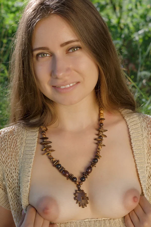 Glamorous Ukrainian babe Lady Di shows of her sexy naked body out in nature  - Outdoor, Undressing, Ukrainian, Shaved, Teen, Beautiful, Babe, Tall, Glamour, Tiny Tits  - Photo 20
