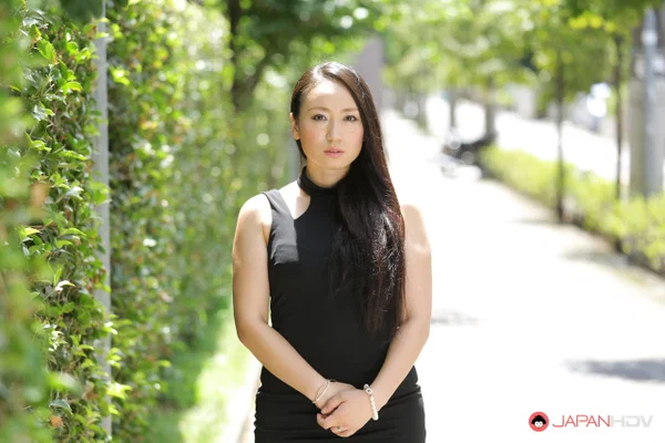 Japanese beauty Aya Shiina models on a city street in a black dress  - Japanese, Asian, Public, Brunette, Outdoor, Ass, Non Nude, PAWG, Babe, Beautiful  - Photo 12