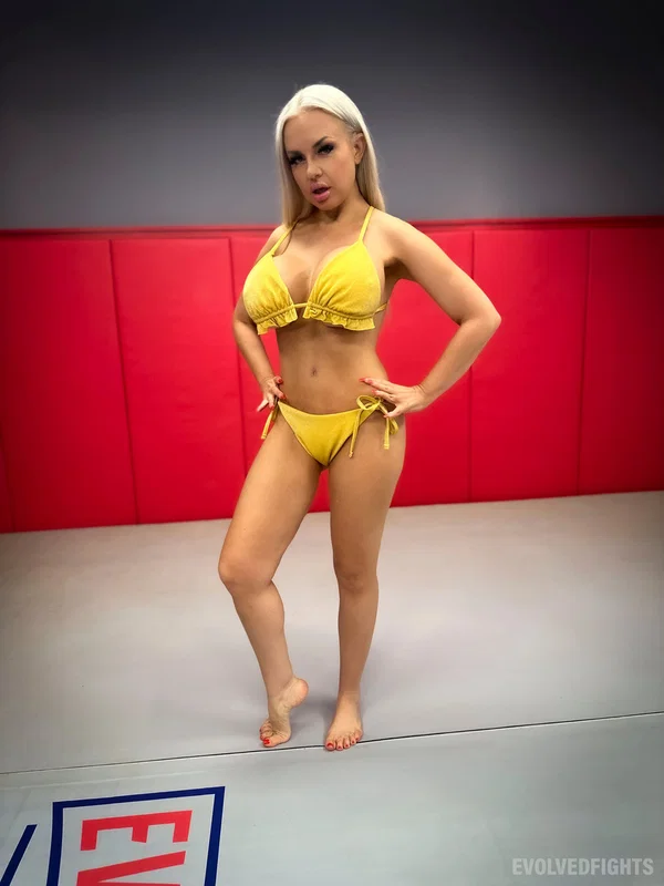 Busty blonde Bad Bella gets a thorough dicking while wrestling with a man  - MILF, Sports, Bikini, Big Tits, Ass, Hardcore, Cowgirl, Blowjob, Fake Tits, PAWG  - Photo 2