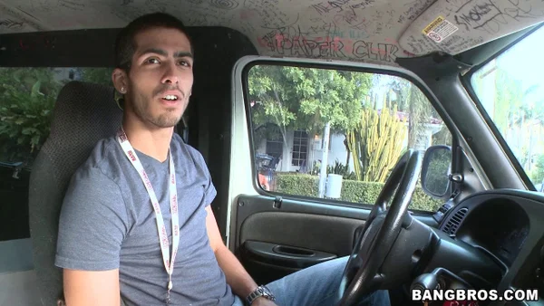 Sexy Latina Stefania Mafra enjoys protected sex with a stranger in a van  - Reality, Latina, Groupsex, Short Hair, Jeans, Doggy Style, Ass, Ass Fucking, Pussy, Facial  - Photo 1