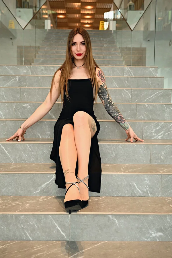 OnlyFans Olivia on Pole Hot Images  - Tall, Jeans, Tattoo, Ass, Panties, Non Nude, Close Up, Clothed, Nipples, Asshole  - Photo 9